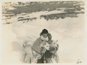 Image: MacMillan with Frank and Grant (Eskimo [Inughuit] dogs)